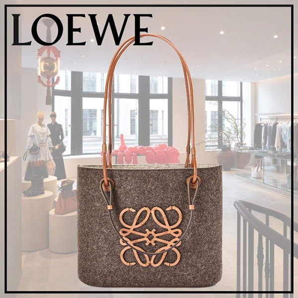 【ロエベ LOEWE】新作スクエア バスケットバッグ A223098X05